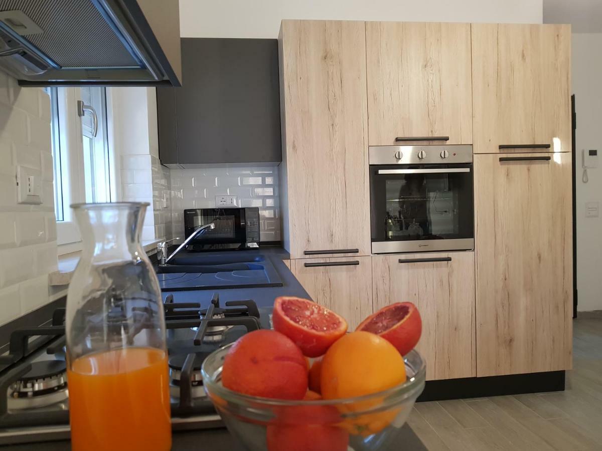 Ferienwohnung Sosta Rock Casal Palocco Exterior foto